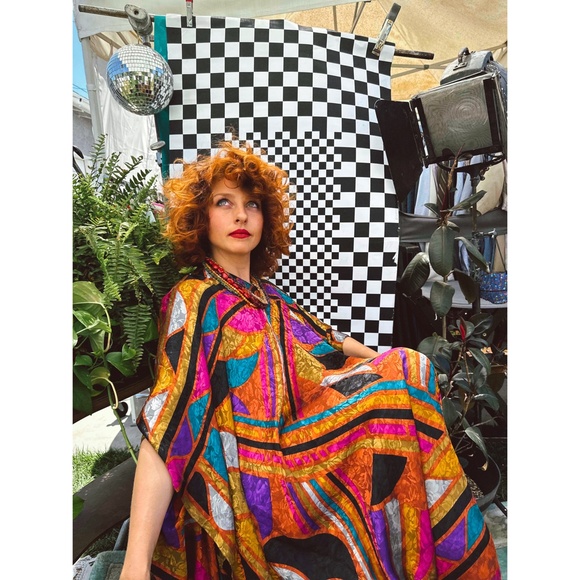 1970s Ruth Norman for Neiman Marcus Caftan! - Picture 7 of 16